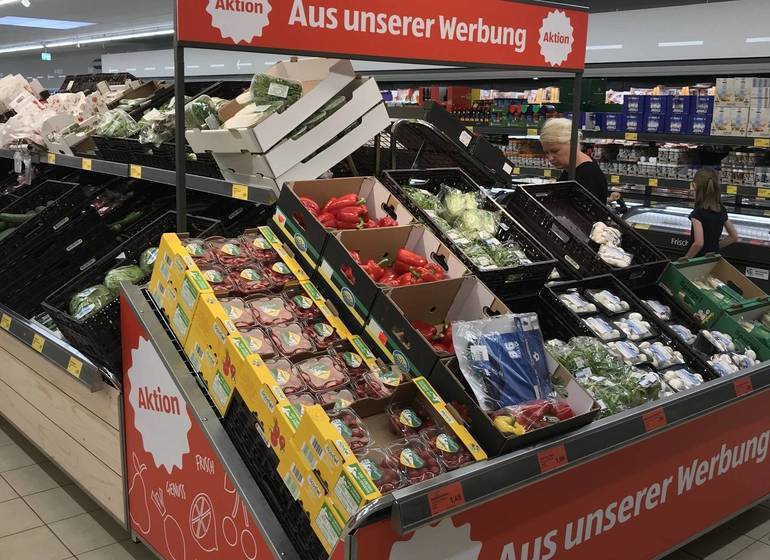 Aldi Süd_Warenträger-Verkleidung